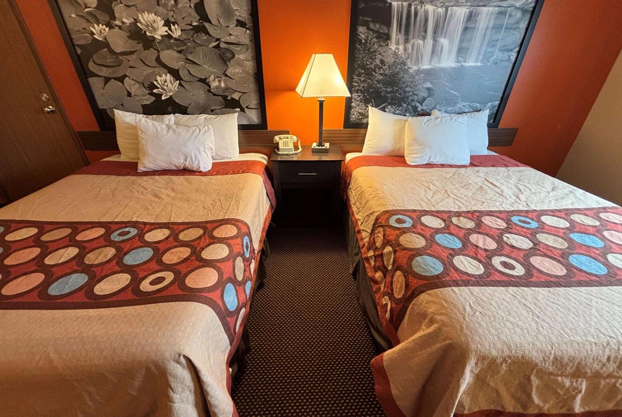 Super 8 By Wyndham Du Quoin Hotel Exterior photo